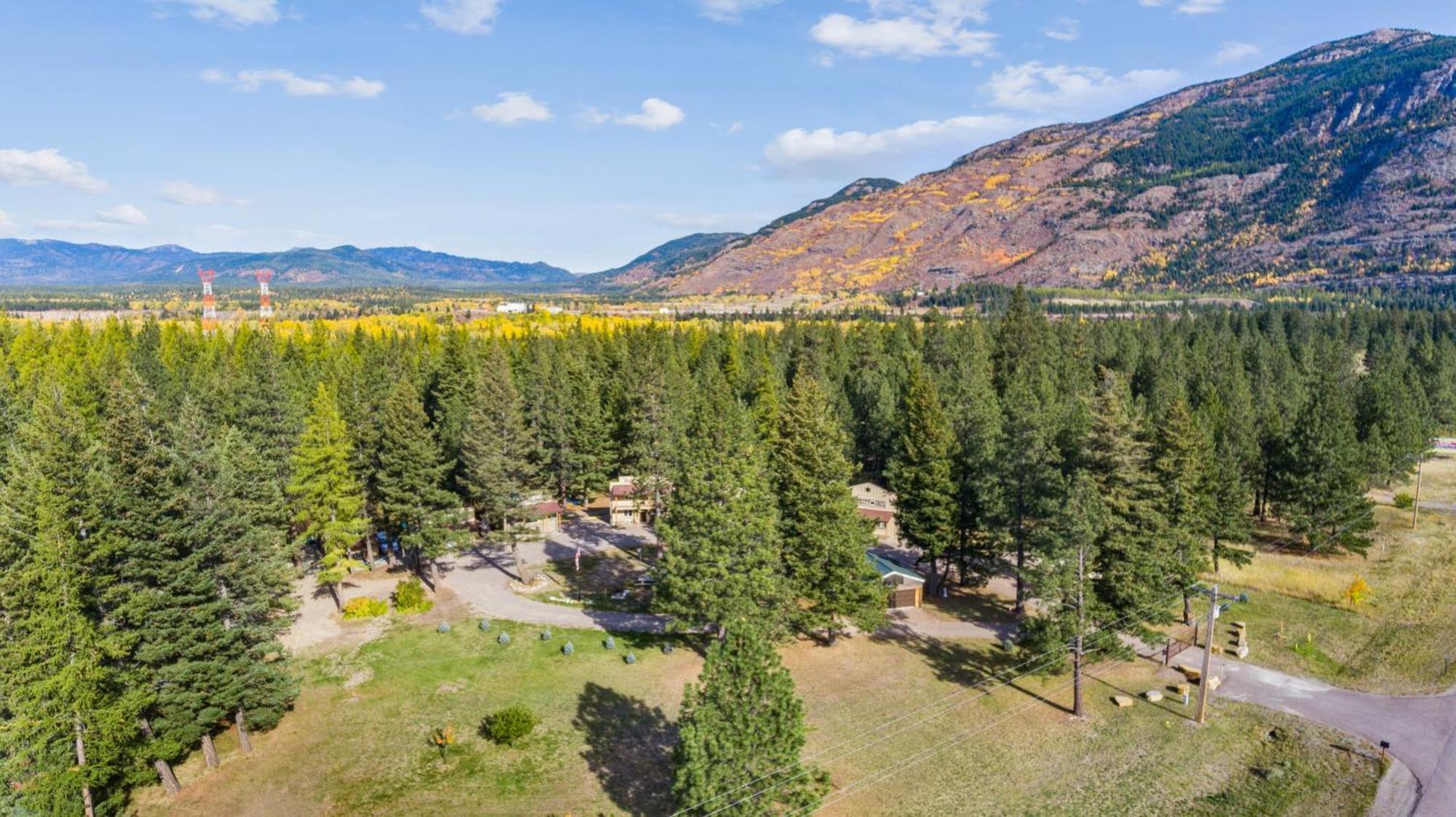 Fort Williamson Glacier Vacation Rentals Columbia Falls Exterior foto